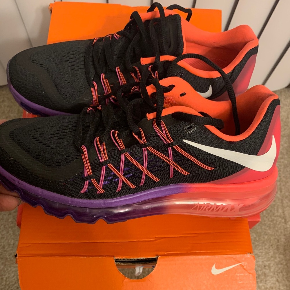 Nike women sneakers size 8